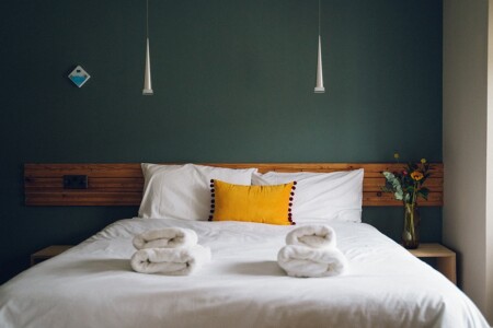 Llofft 6 - double en suite room with sofa bed Llofft 6 - double en suite room with sofa bed